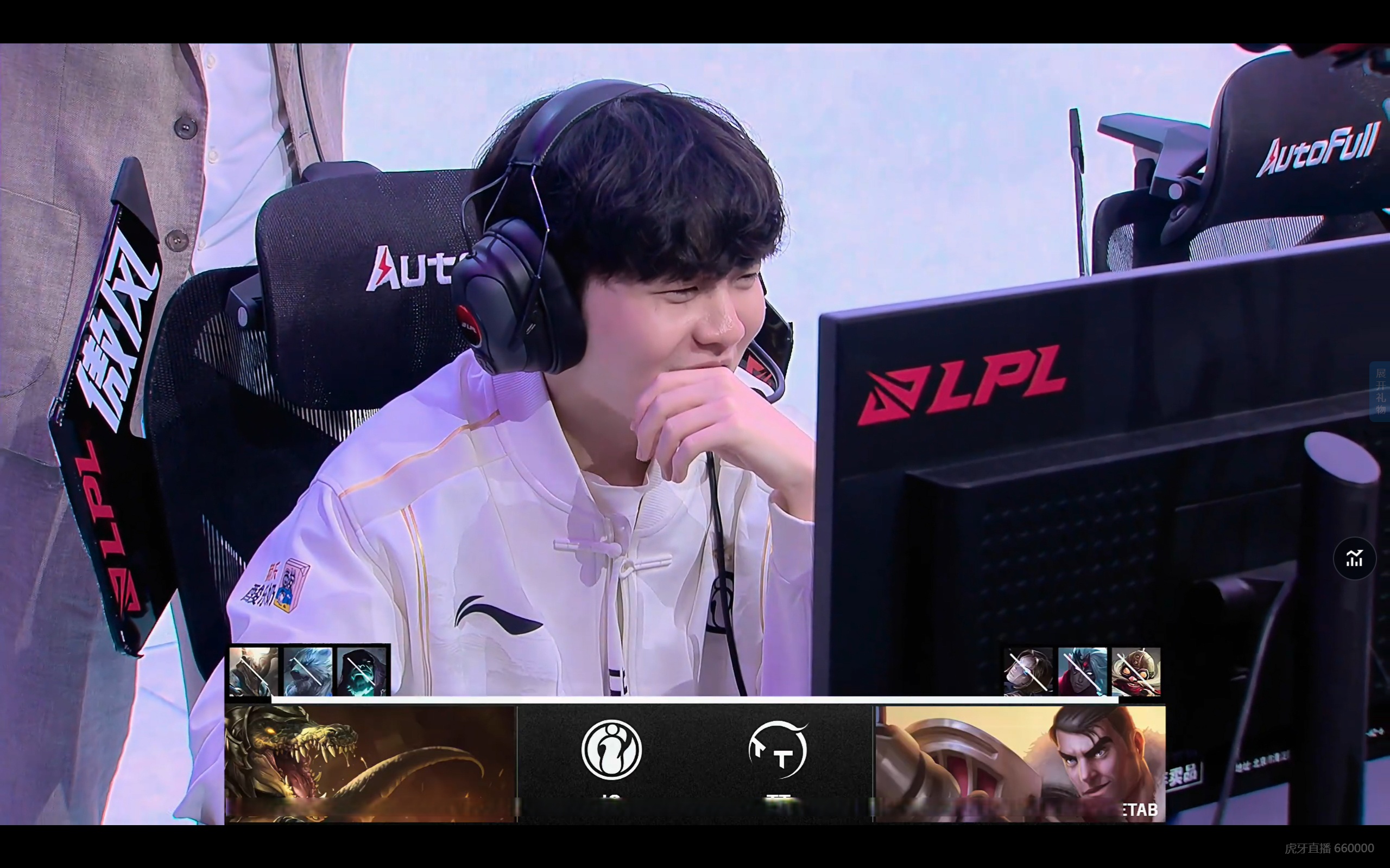 EDG翻盘PSG，Canyon团战一打五宿命之战2025世界赛，点燃全场激情