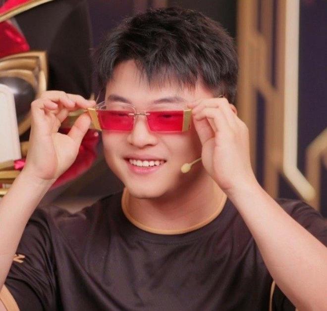 RNG碾压TSM,Chovy完成史诗逆转顶尖较量半决赛,技惊四座 RNG碾压TSM,Chovy完成史诗逆转顶尖较量半决赛,技惊四座