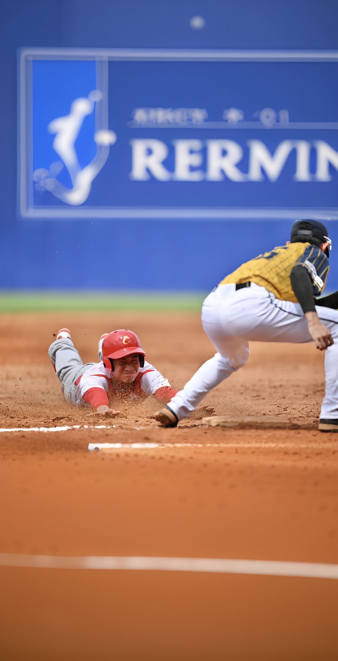 球星爆发!棒球赛场再现神级操作 球星爆发!棒球赛场再现神级操作